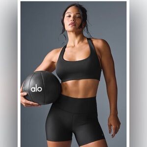 ALO Yoga Airlift Advantage Racerback Bra